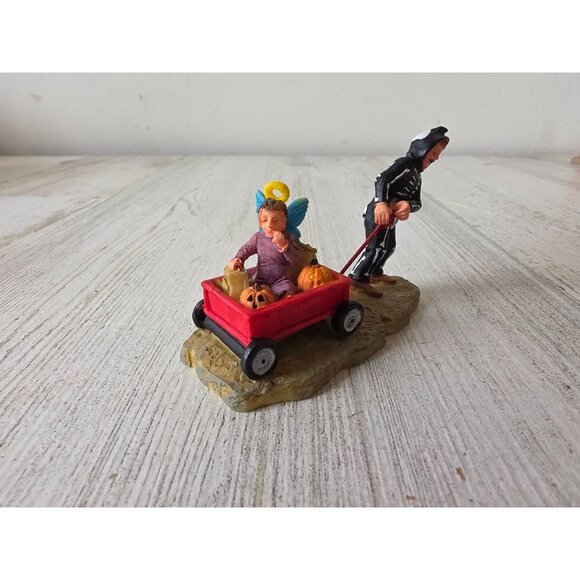 Lemax skeleton wagon shes not heavy sister butterfly trick or treat Halloween pe - Picture 4 of 7